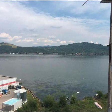 OrşovaApartament Marian公寓 外观 照片